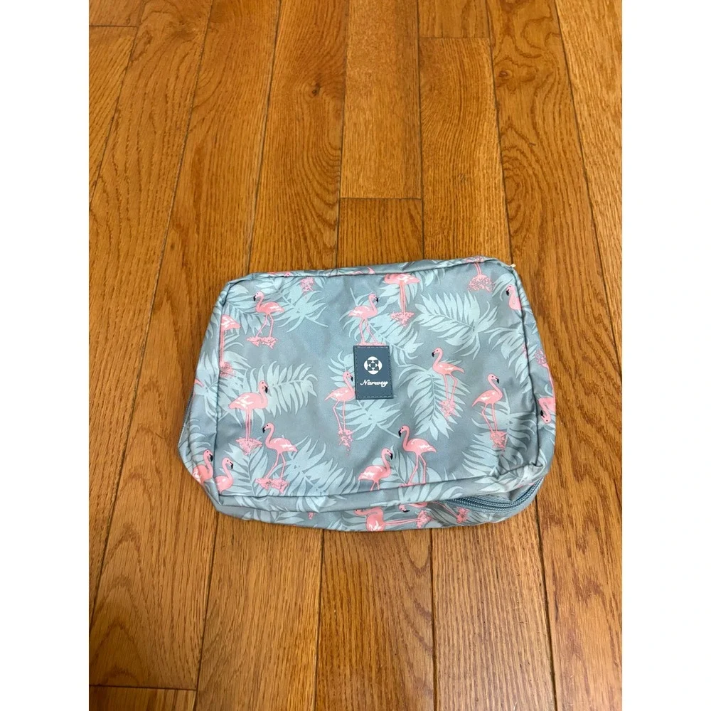 Narwey Hanging Toiletry Bag Flamingo Tropical Travel Organizer Blue-Grey Pink